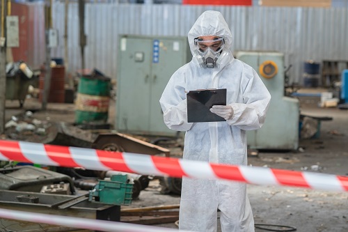 Asbestos Removal Hasmat Suit PPE Med Istock Credit Lovelyday12