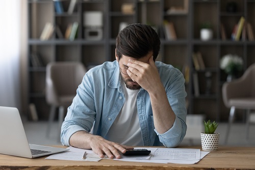 Stressed And Insolvent MED Istock Credit Fizkes